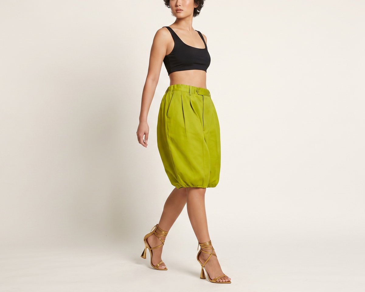 Women's High-Waisted Casual Knee-Length Pants, Elastic Waist Balloon Pants, Relaxed Fit Summer Trousers