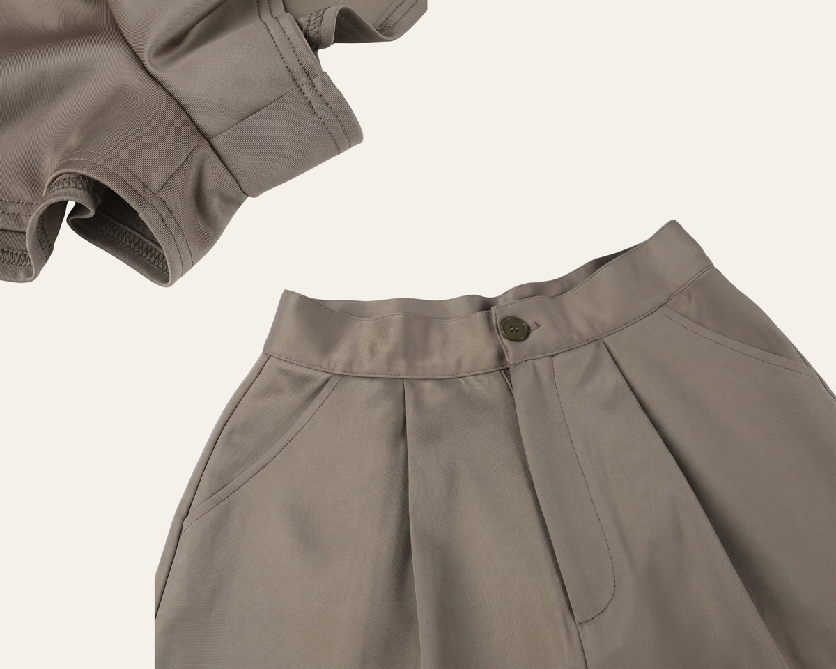 Retro High Waisted Pleated Shorts, A-Line Wide Leg, Black Polyester Summer Bottoms