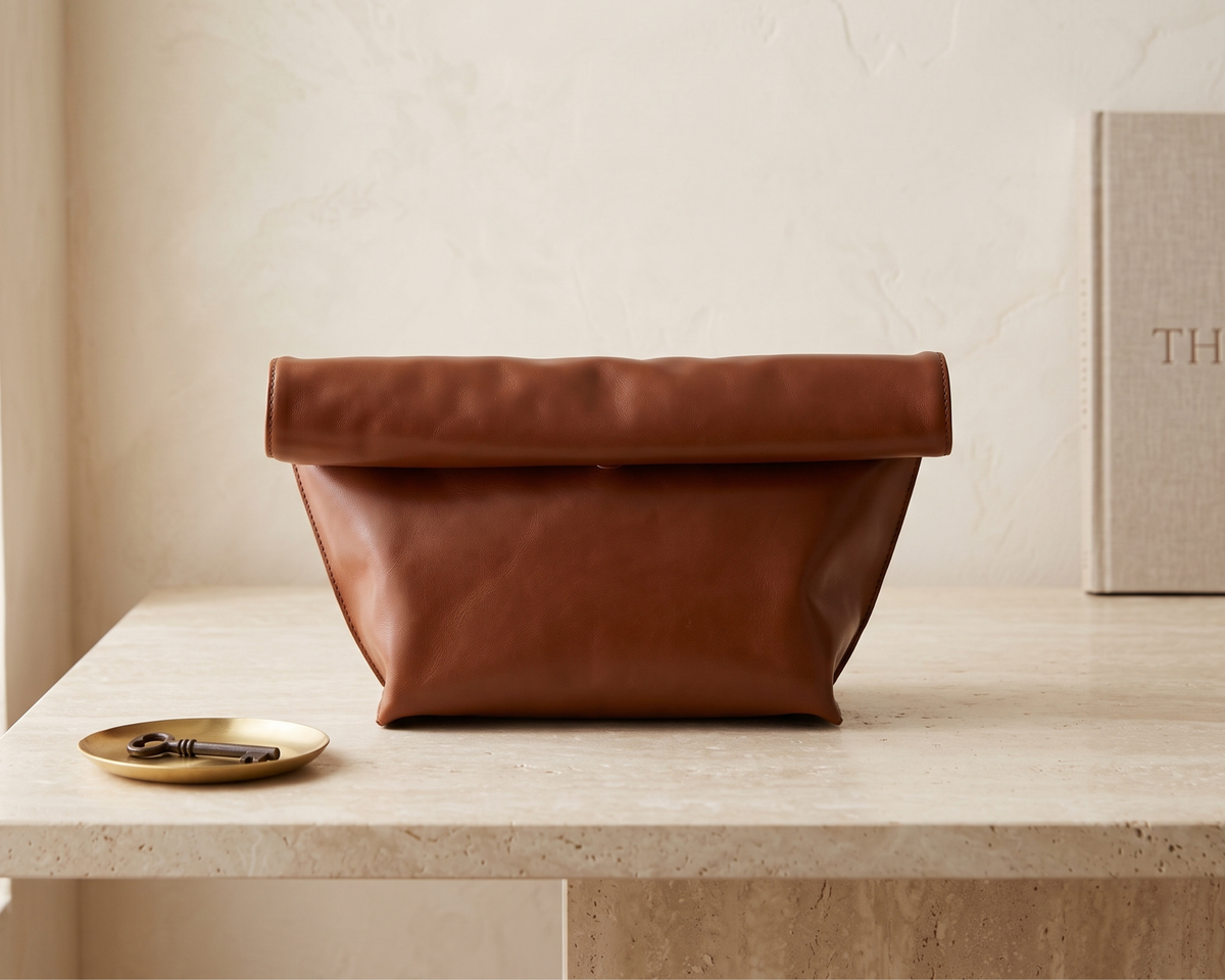Elegant Curling Envelope Clutch Bag for Women