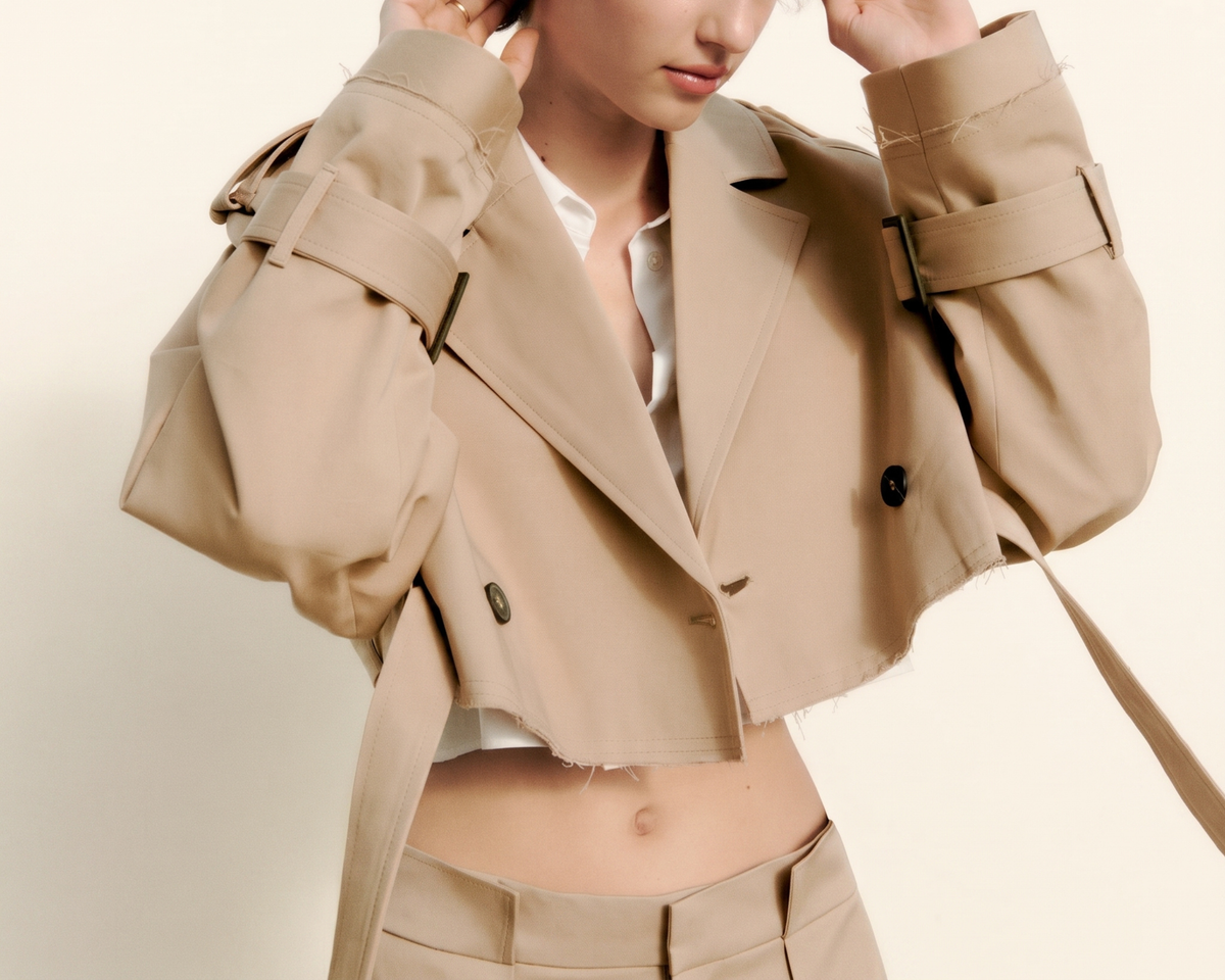 Versatile Belted Beige Jacket – Women's Casual Long-Sleeve Suit Collar Coat